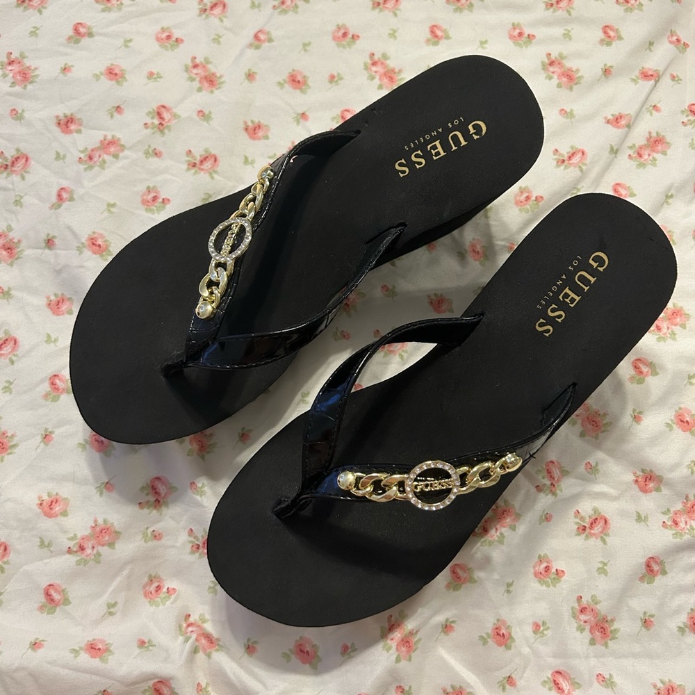 Guess platform sandals
